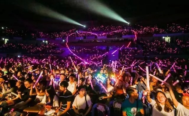 1534308393399228.jpg 演講現(xiàn)場.webp.jpg